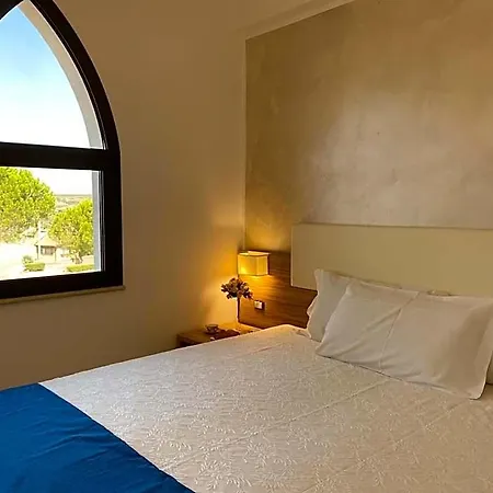 La Rustica Hotel *